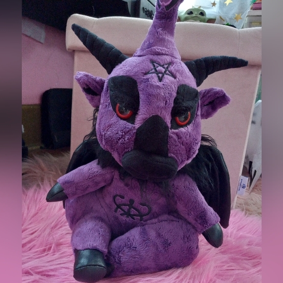 "Purple Haze" rare Killstar Kreepture! With numbered tag & dust bag! SOLD - Picture 2 of 10